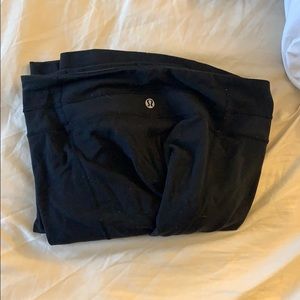 Lulu yoga pants